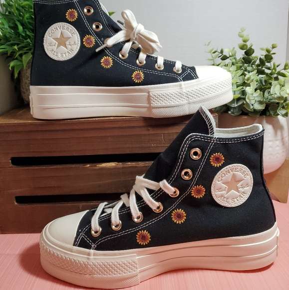 Converse CTAS Lift Hi Platform Festival Florals women's sz / A06115C - Picture 2 of 8